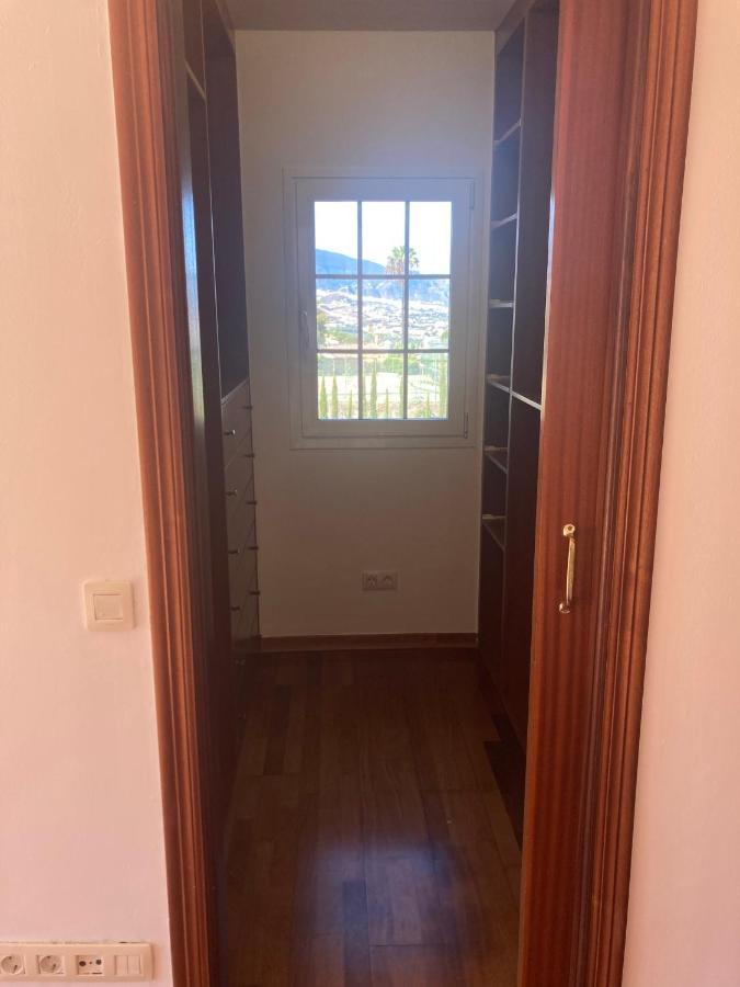 Отель Xanadu Coliving Санта-Урсула Экстерьер фото